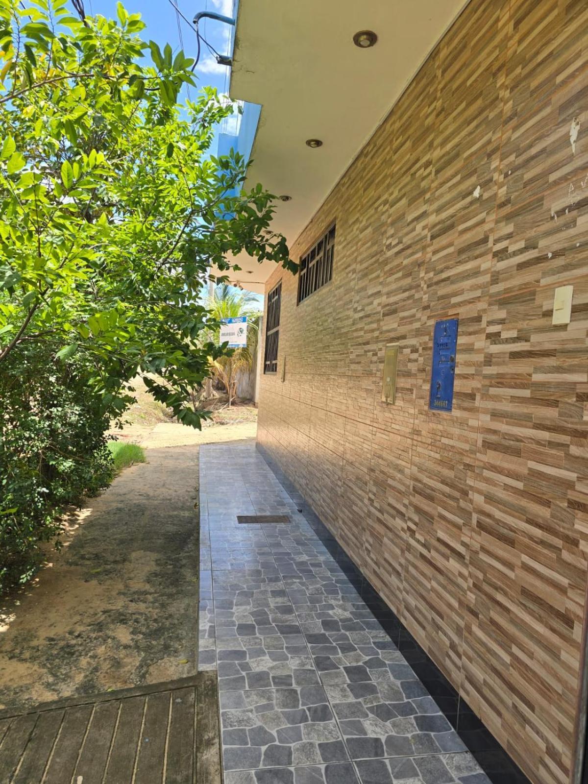 Hospedaje Mas Tarapoto Luaran gambar