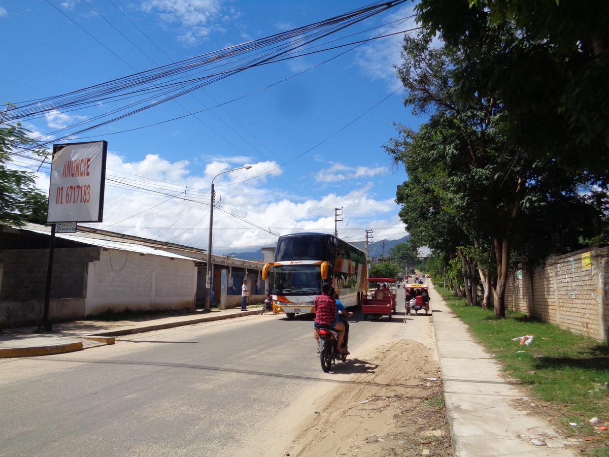 Hospedaje Mas Tarapoto Luaran gambar